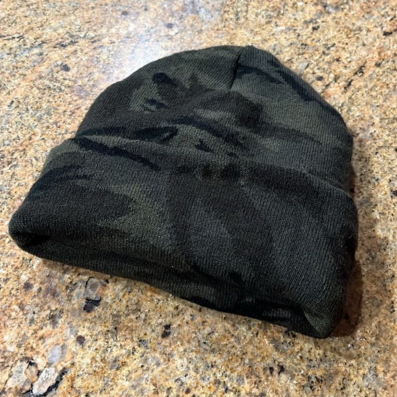 Winter Hat - Picture 3 of 3